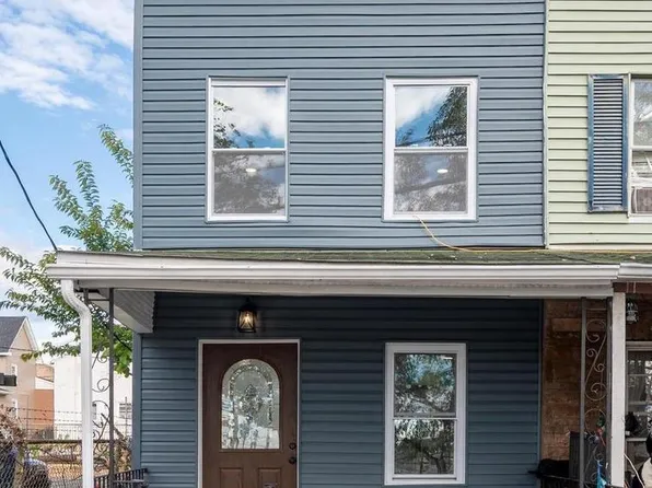 1339 Green St, Linwood, PA 19061