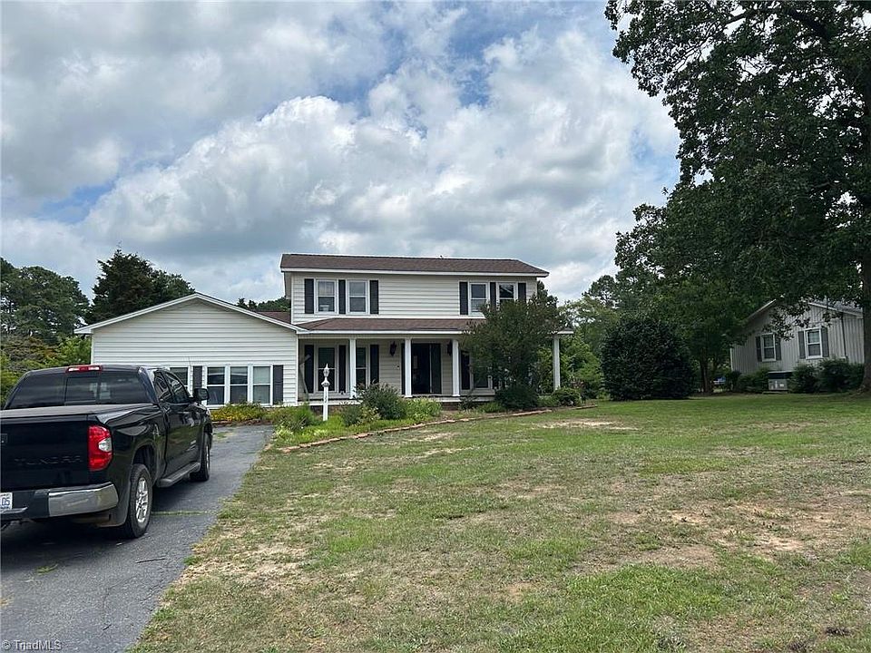 1st image of 122 Hunter Dr