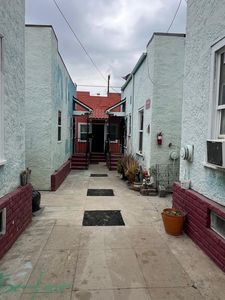 2444 Fairmount St, Los Angeles, CA, 90033