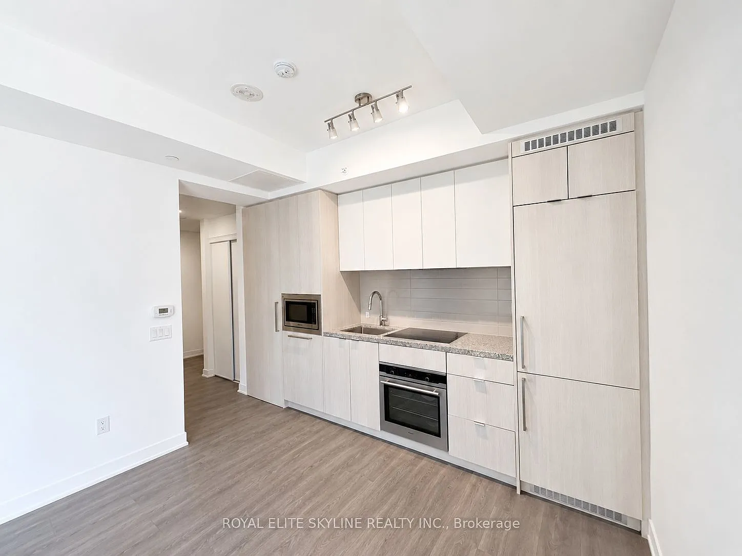 Studio, $1,890 — Photo 3