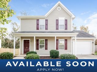 10 Apple Ridge Ct, Greensboro, NC 27406