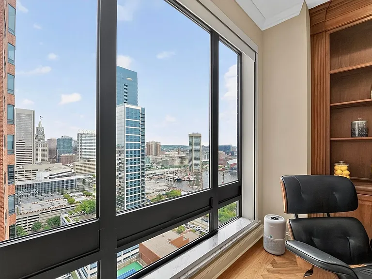 10 E Lee St #2305 — Photo 10