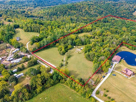 2nd image of 1639 Beckelhymer Rd