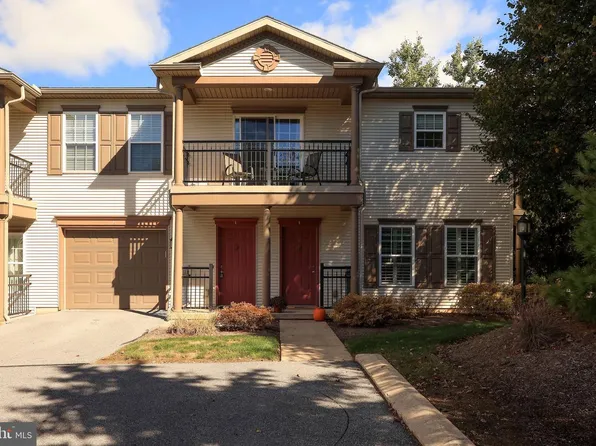 142G Alma Mater Ct, State College, PA 16803