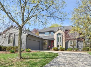 1035 Fairmount Dr, Ann Arbor, MI