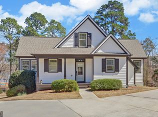 60 Browns Ln, Hartwell, GA 30643