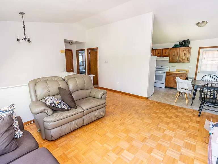 1265 Sherman Ave — Photo 10