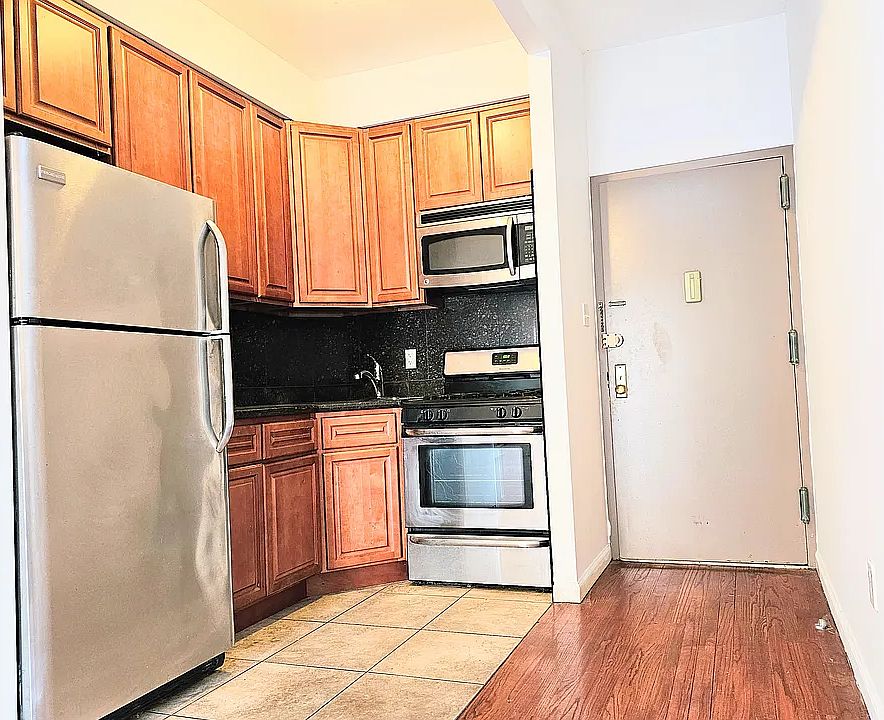 1st image of 754 40th St #F3