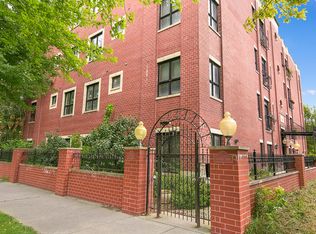 2136 W Monroe St APT 103, Chicago, IL