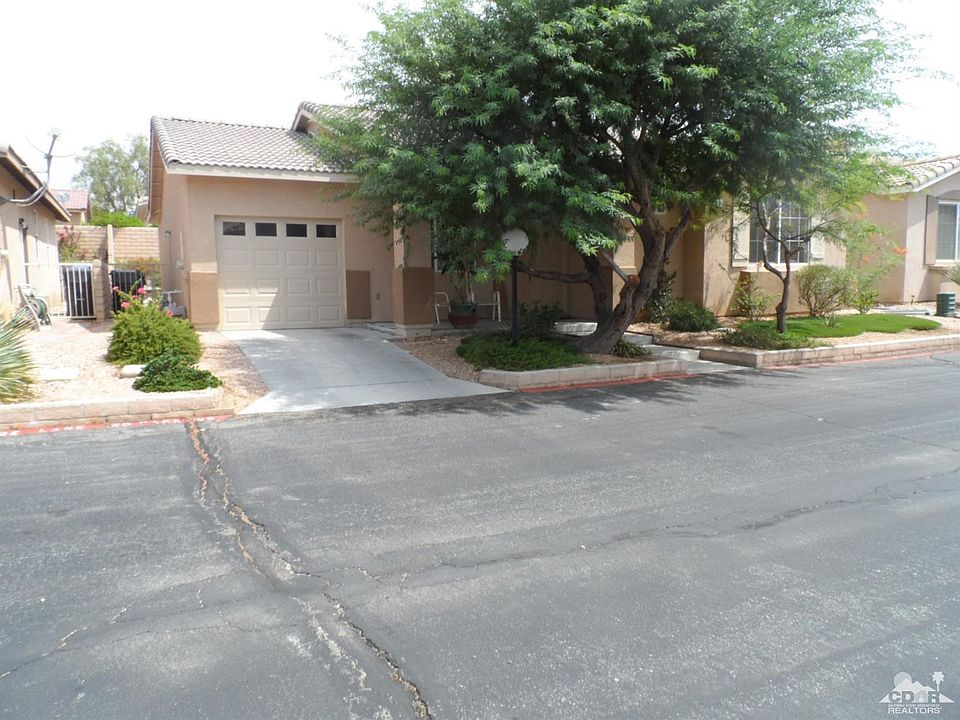 2nd image of 65565 Acoma Ave Spc 78