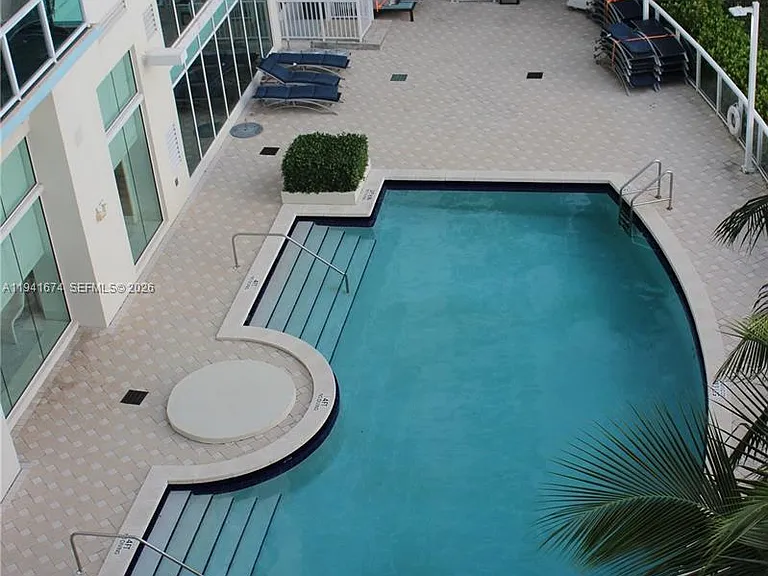 650 West Ave #810 — Photo 27
