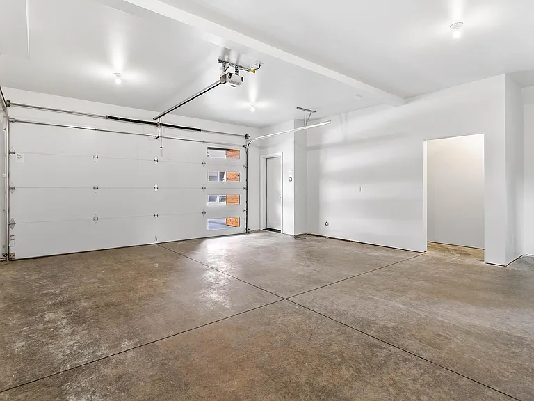 Sorrell Townhomes — Photo 23
