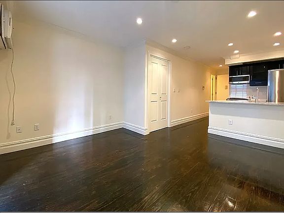 2nd image of 448 W 19th St #Phj