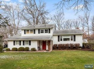 40 Gathering Rd, Montville, NJ 07058