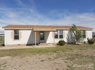 24185 N Cleveland St, Paulden, AZ 86334