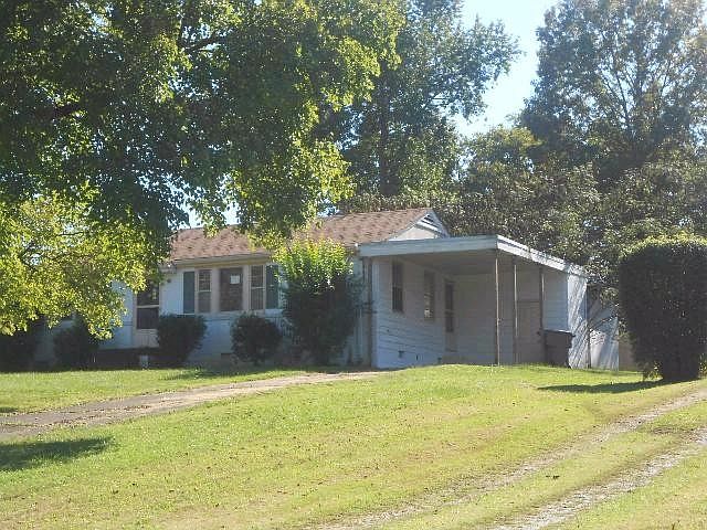 2nd image of 335 Melpar Dr