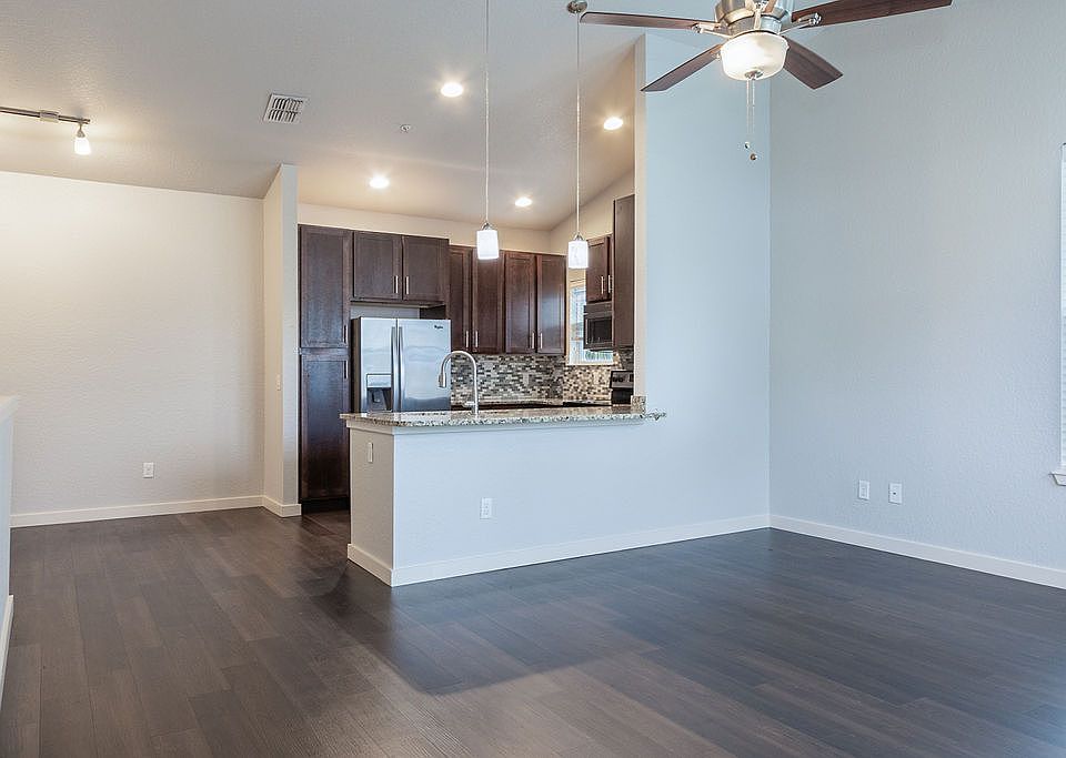 325 N Florida Ave 851050375 Apartment Rentals Deland, FL Zillow