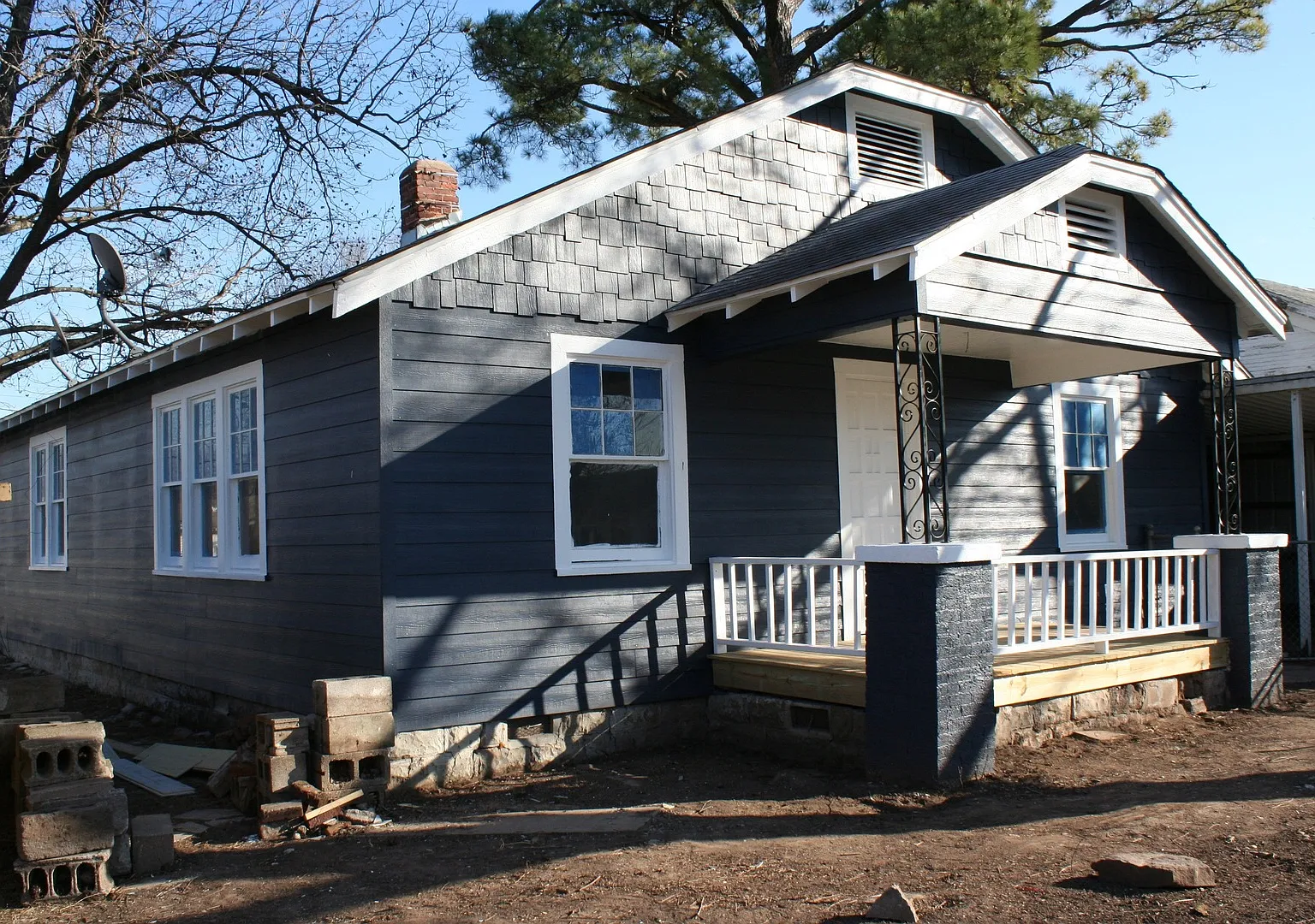Beautiful North Side Craftsman! — Photo 4