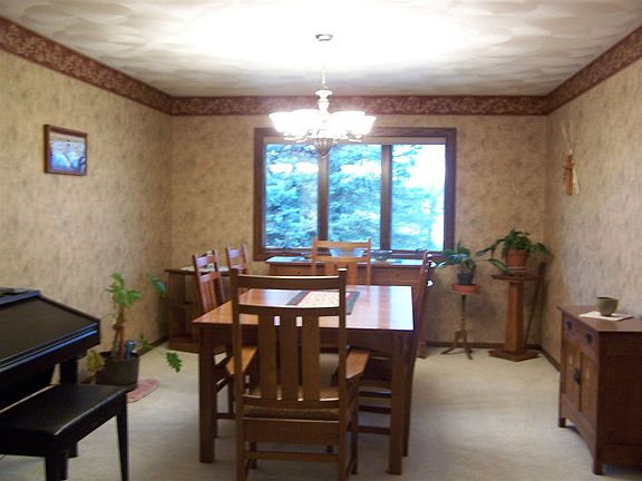 4th image of 604 Tanglewood Dr