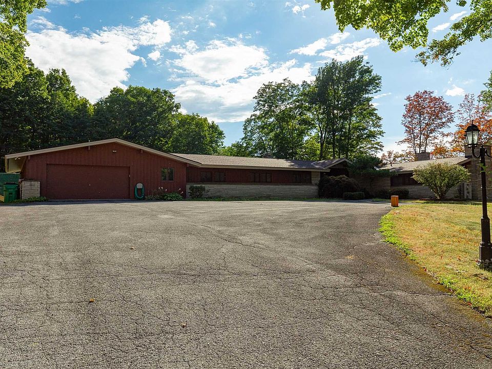 22 Van Wyck Lake Rd, Fishkill, NY 12524 MLS 410671 Zillow