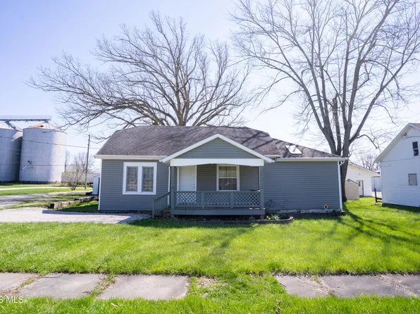 307 Main St, Oakwood, OH 45873