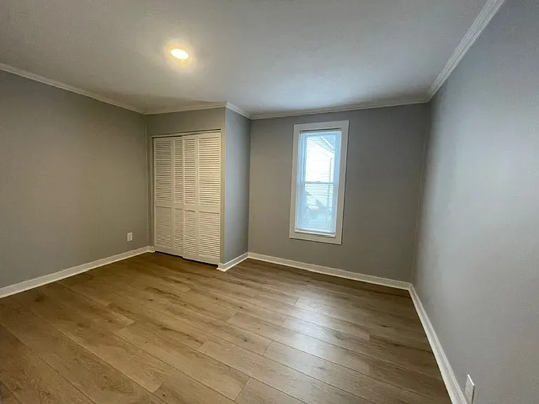630 4th St NW — Photo 9