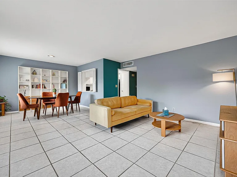 6470 Bayou Glen Rd #6470 — Photo 3