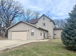 230 E Porter St, Oglesby, IL 61348