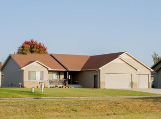 29054 Cynthia Path, Randolph, MN 55065