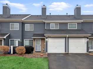 1850 Donegal Dr APT 10, Woodbury, MN 55125