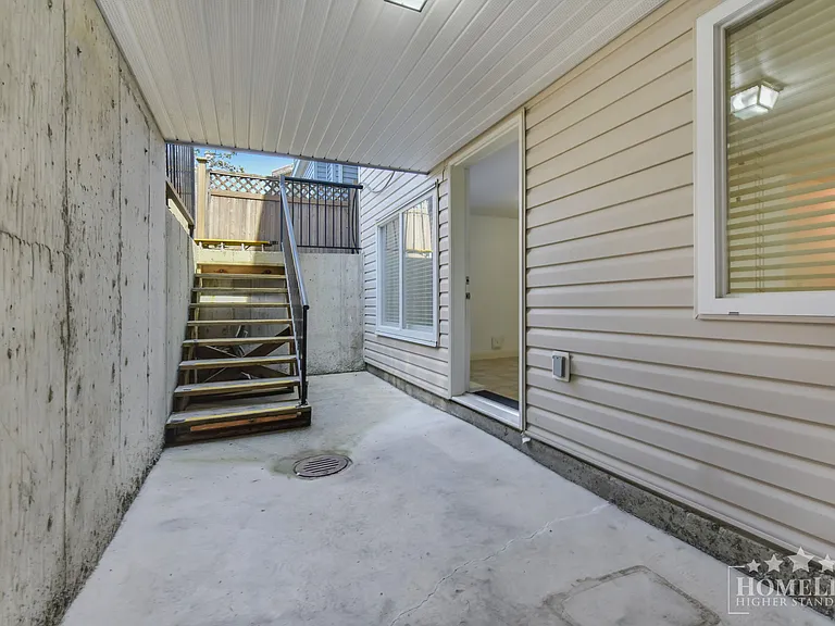 6129 148th St #BASEMENT — Photo 2