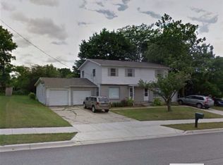 1652 52nd St SE, Kentwood, MI 49508