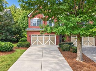 5060 Hastings Ter, Alpharetta, GA 30005