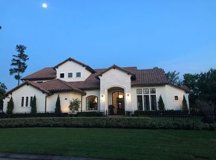 82 S Player Crest Cir, The Woodlands, TX 77382