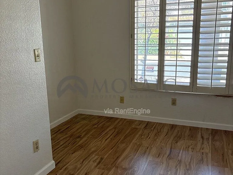 3933 W Rene Dr — Photo 22