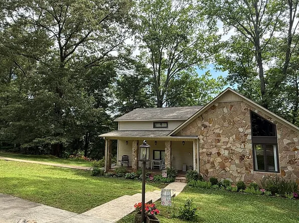 251 Poplar Springs Dr, Rogersville, AL 35652
