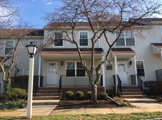 105 Salem Ct #105, Flemington, NJ 08822