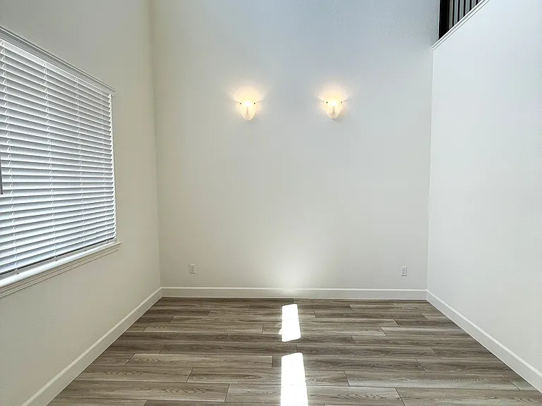 1744 Eagle Landing Dr — Photo 14