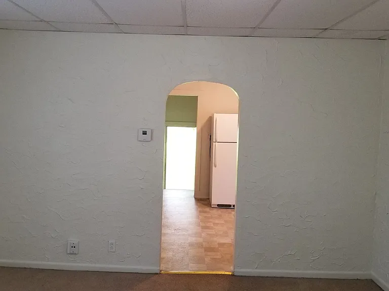 826 W Elsie St — Photo 10
