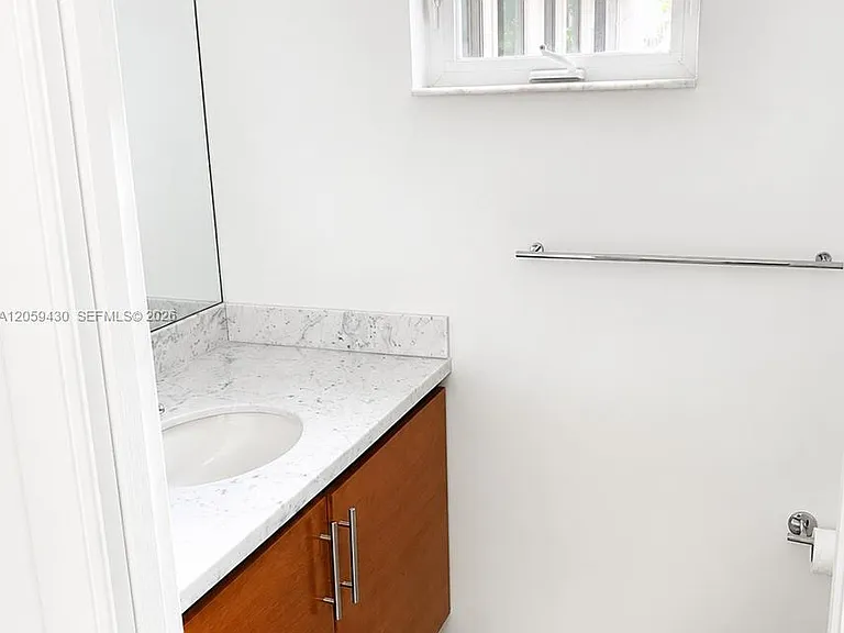 2954 Whitehead St — Photo 12