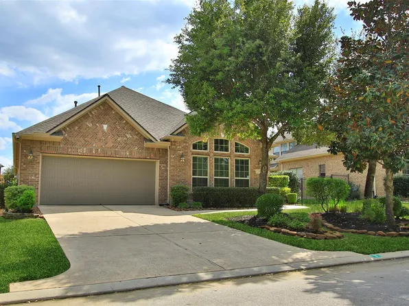 7 Vershire Cir, Magnolia, TX 77354