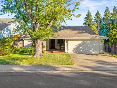 9964 Stirling Park Dr, Sacramento, CA, 95827