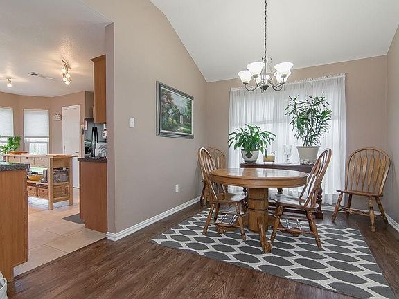 4th image of 431 Tolleson Dr