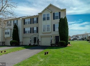 17 Dare Ln, Pottstown, PA 19465