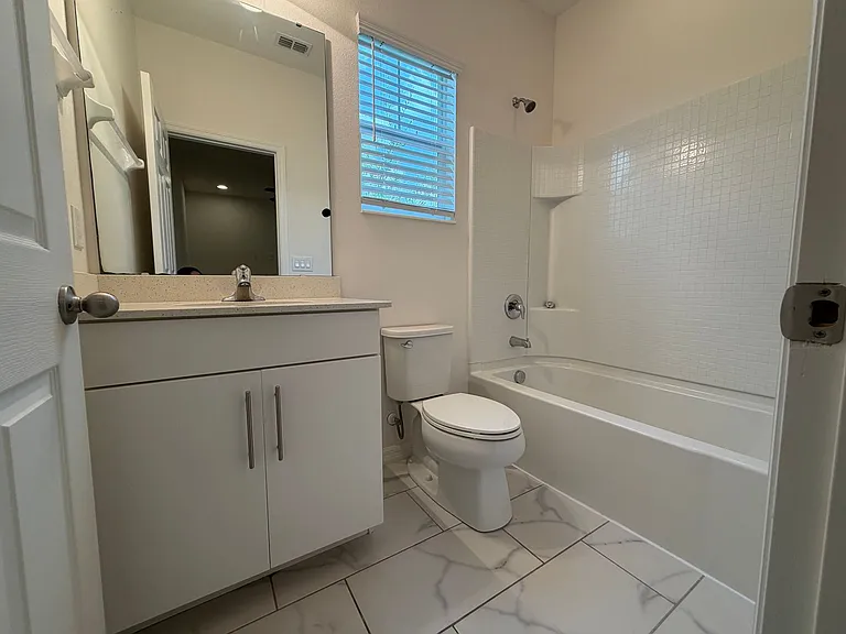 8191 Mosaic Ln — Photo 18