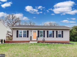 11431 Rosedale Ln, Beltsville, MD 20705