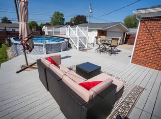 8739 Royce Dr, Sterling Heights, MI 48313