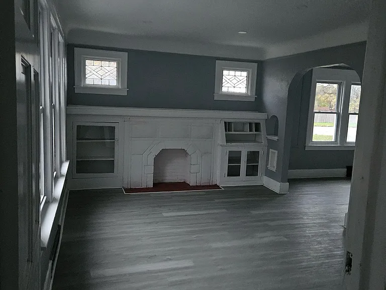 5211 Lakeview St — Photo 16