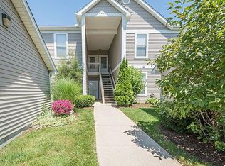 1420 Fox Pointe Cir, Ann Arbor, MI 48108