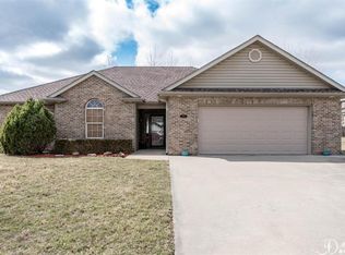 3703 Jungle Tree Dr, Columbia, MO 65202